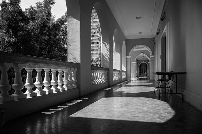 A black and white image using the golden ratio