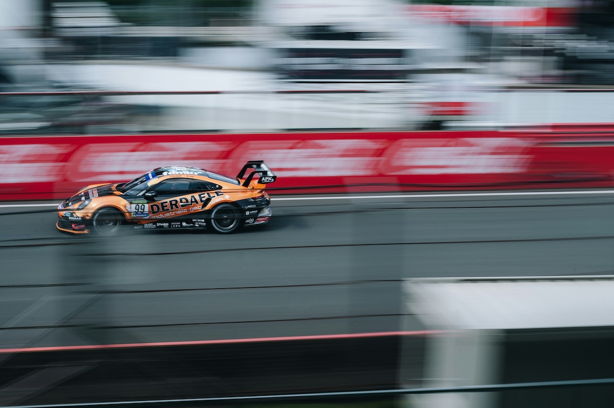 8 Motorsport Photography Tips for Mind-Blowing Images