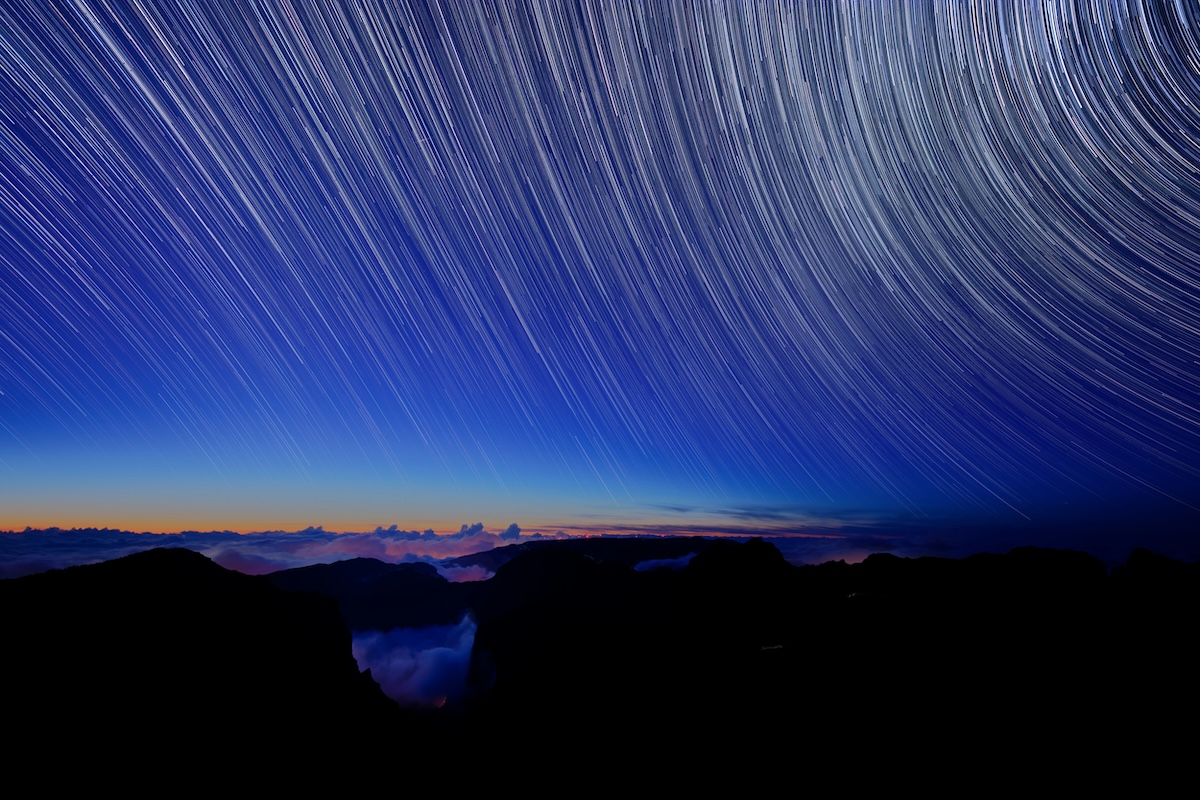 How to Shoot a Stunning Night Sky Time-Lapse Video (6 Steps)