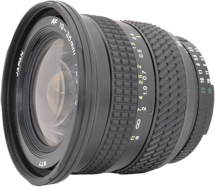 Tokina AF 19-35mm F/3.5-4.5